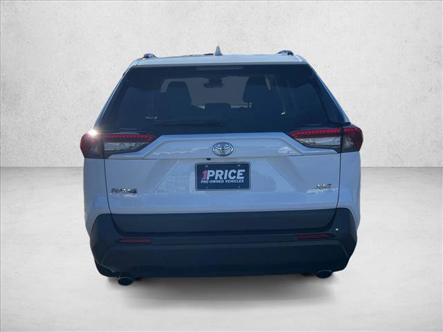 Used 2022 Toyota RAV4 XLE image 6