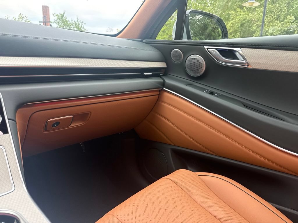 New 2027 Genesis GV80 2.5T Prestige AWD/4WD image 23
