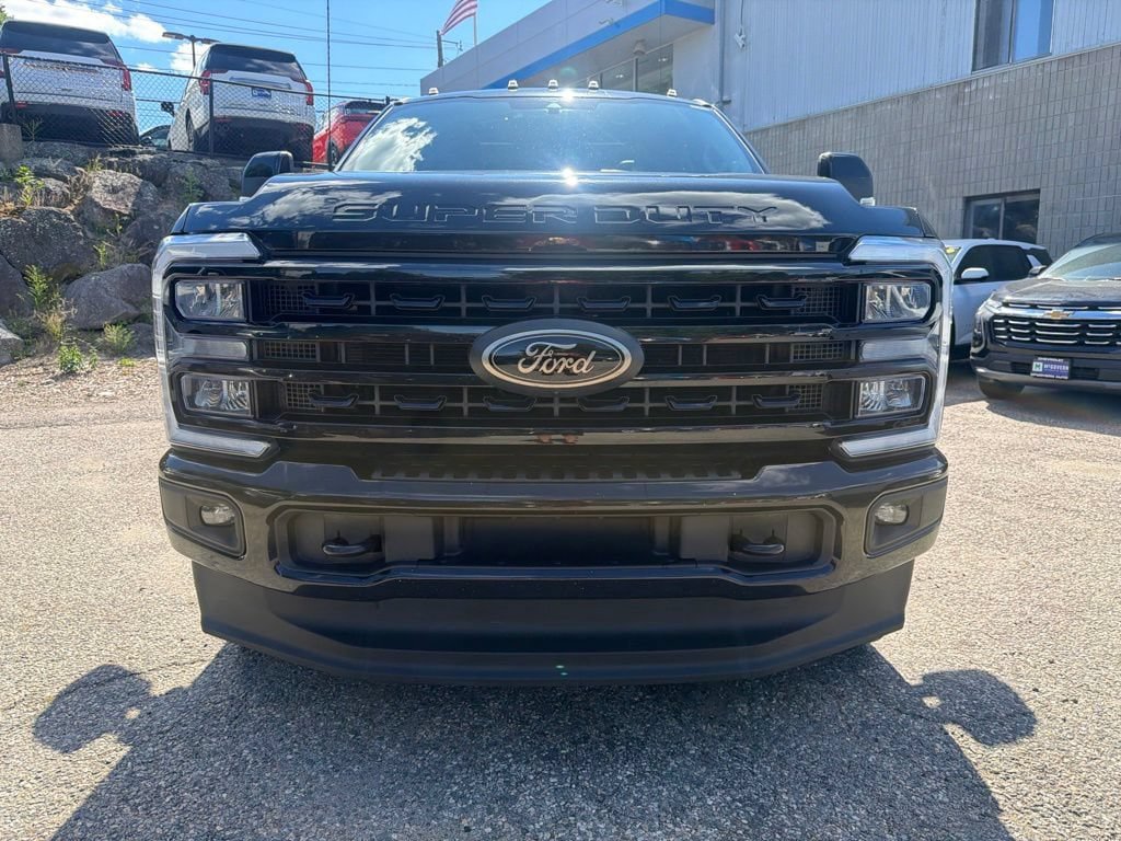 Used 2023 Ford F250 Lariat w/ Black Appearance Package AWD/4WD image 10