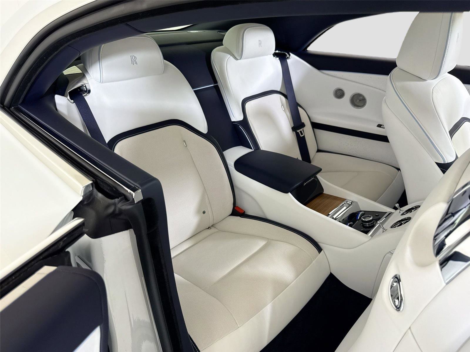 Used 2024 Rolls-Royce Spectre w/ Spectre Launch Package AWD/4WD image 27