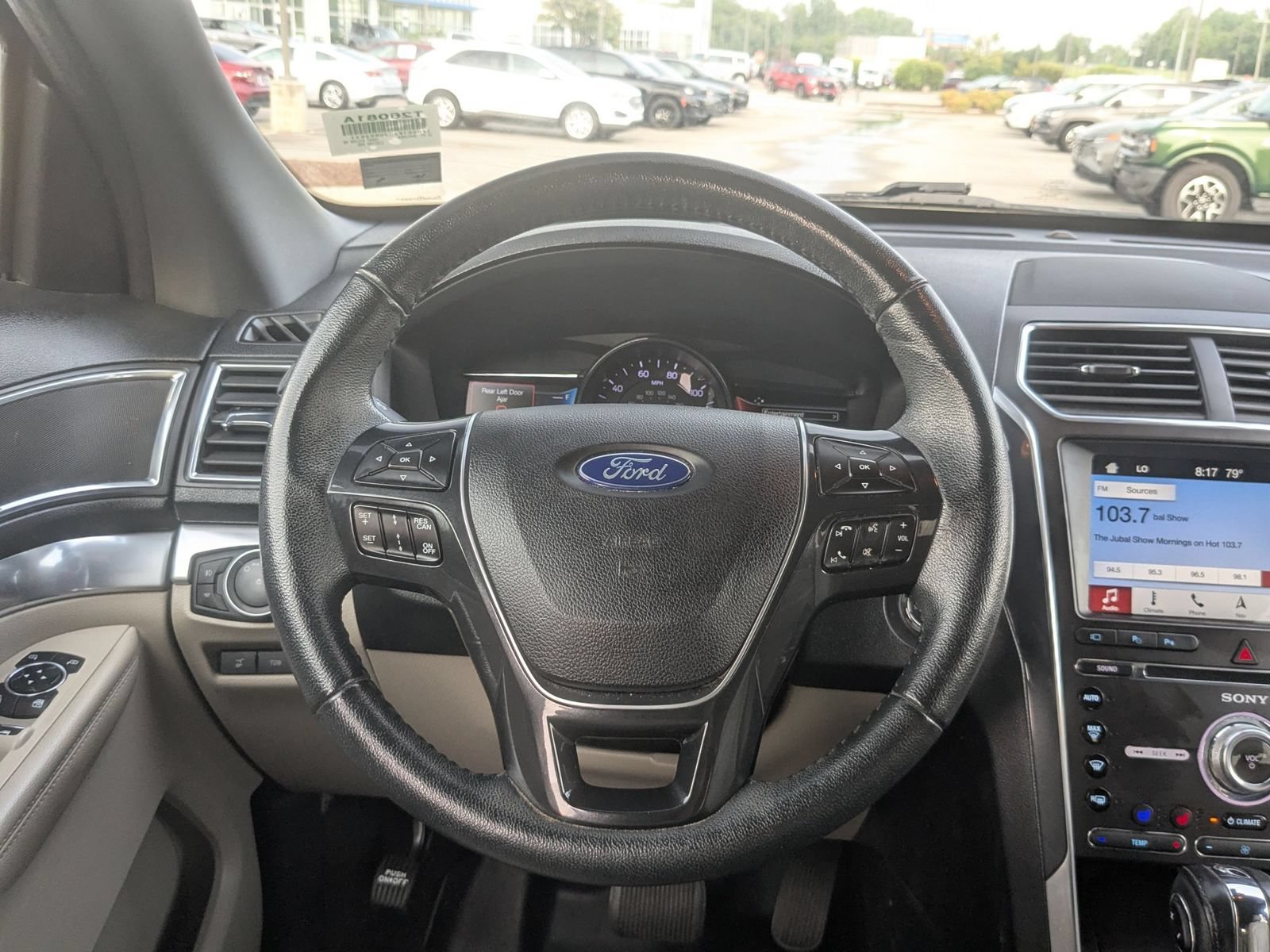 Used 2018 Ford Explorer Limited w/ Equipment Group 301A FWD image 32