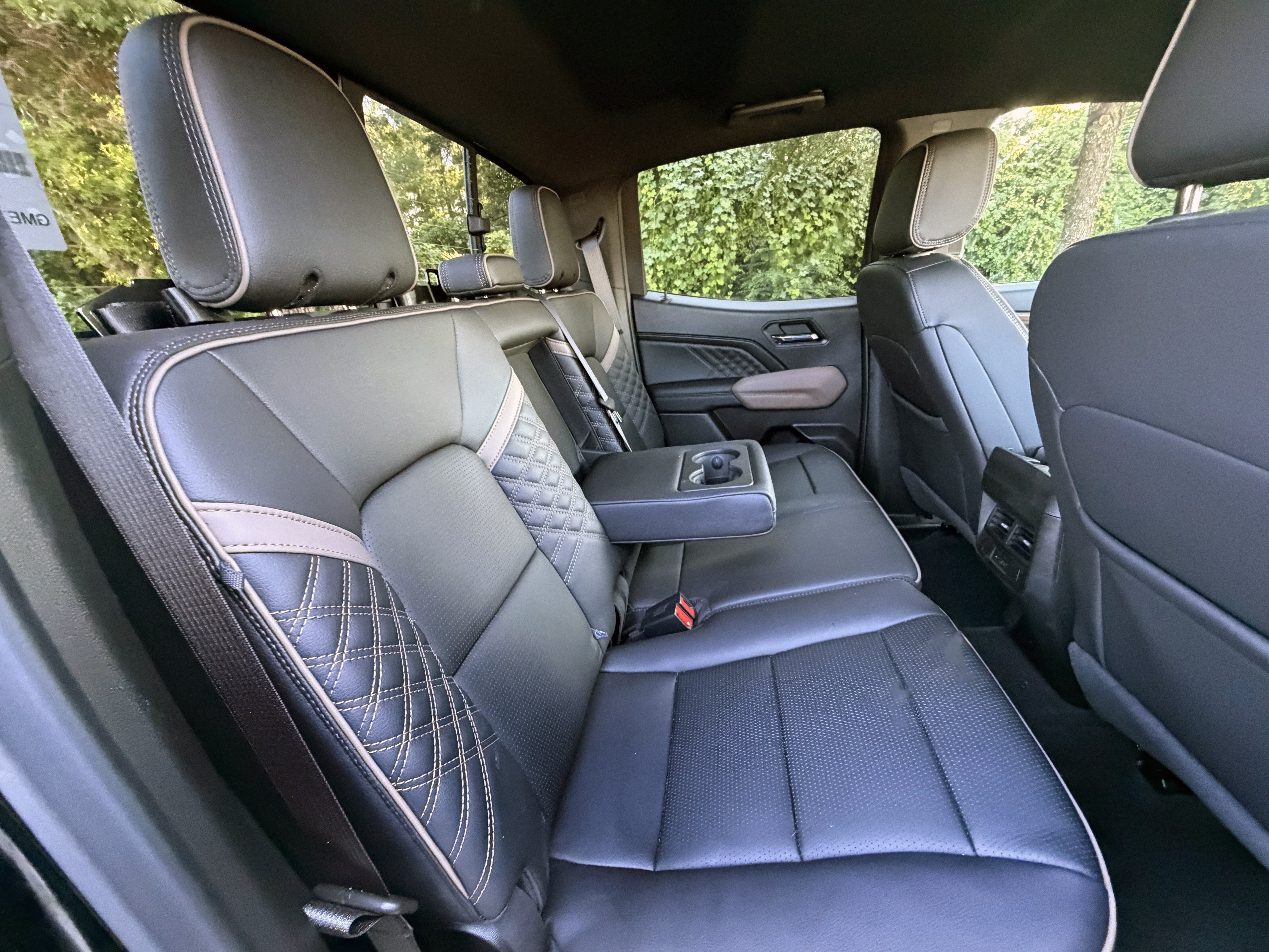 Used 2026 GMC Canyon Denali AWD/4WD image 14