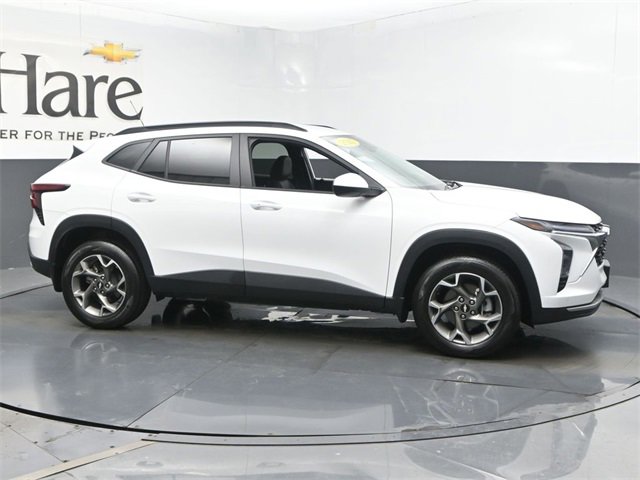 Used 2025 Chevrolet Trax LT w/ Driver Confidence Package