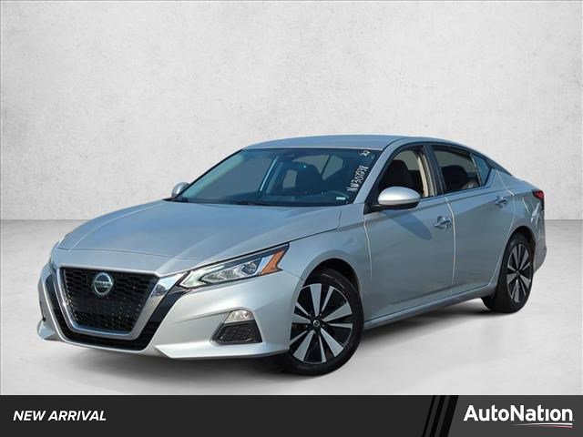 Used 2022 Nissan Altima 2.5 SV