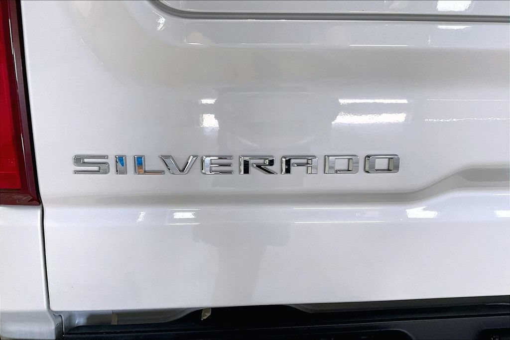 Used 2025 Chevrolet Silverado 1500 High Country AWD/4WD image 39
