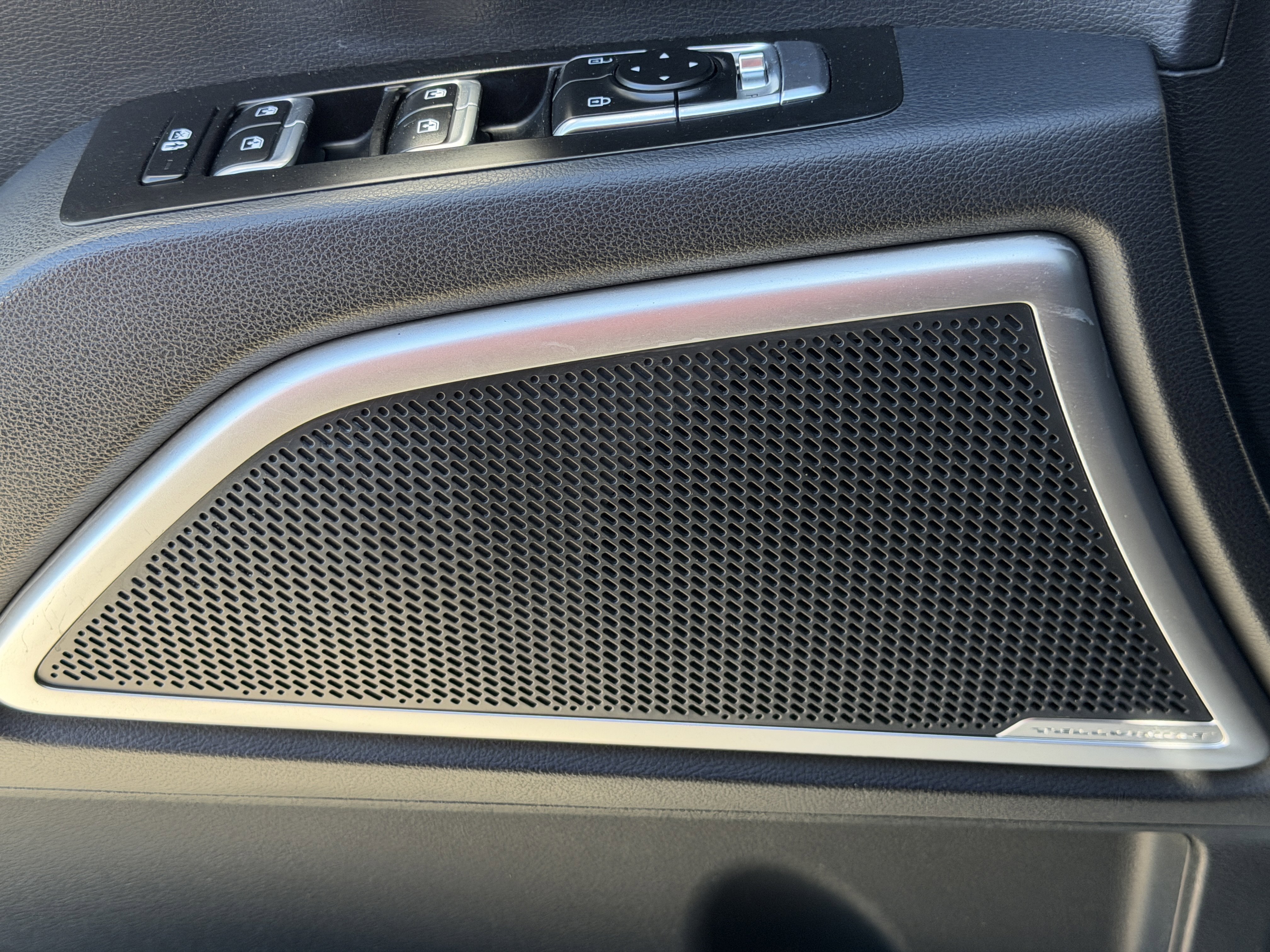 Certified 2022 Kia Telluride EX w/ EX Premium Package image 21