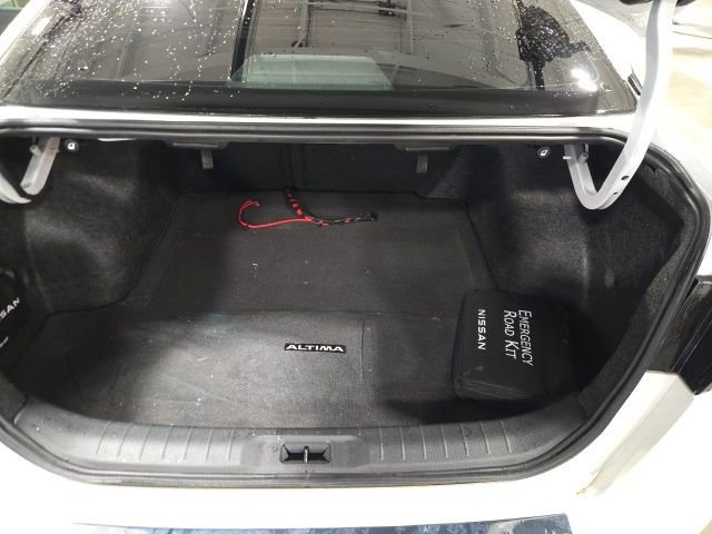 Used 2023 Nissan Altima 2.0 SR image 12