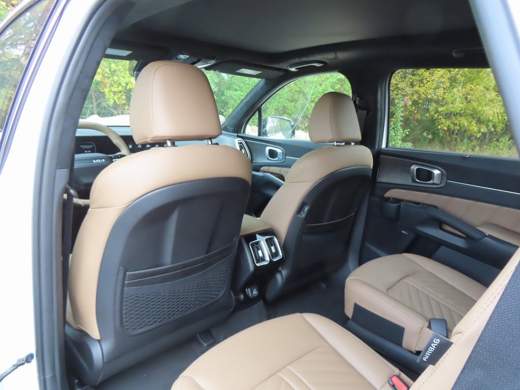 New 2026 Kia Sorento SX Prestige w/ Olive Brown Leather Package image 25