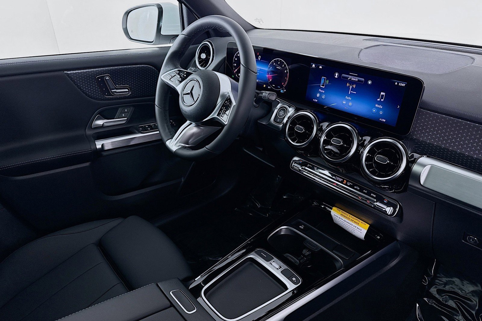 New 2026 Mercedes-Benz GLB 250 image 15