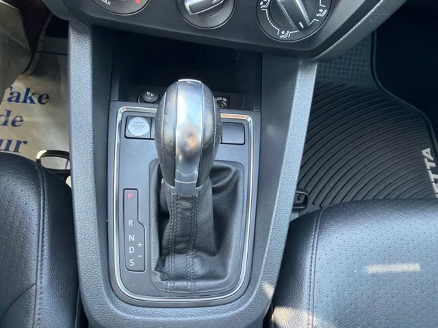 Used 2015 Volkswagen Jetta SE FWD image 14