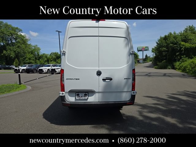 Used 2023 Mercedes-Benz Sprinter 2500 image 6