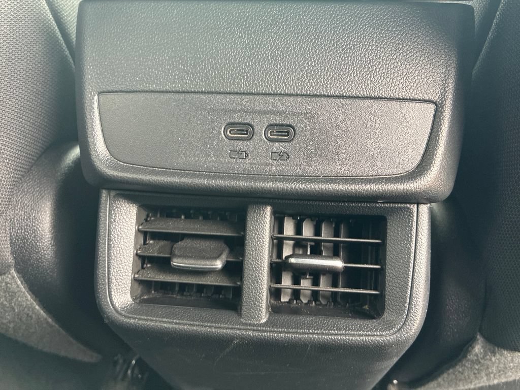 Used 2026 Chevrolet Equinox LT AWD/4WD image 20