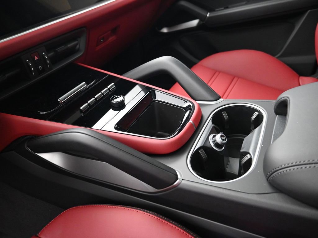 New 2026 Porsche Cayenne S image 22