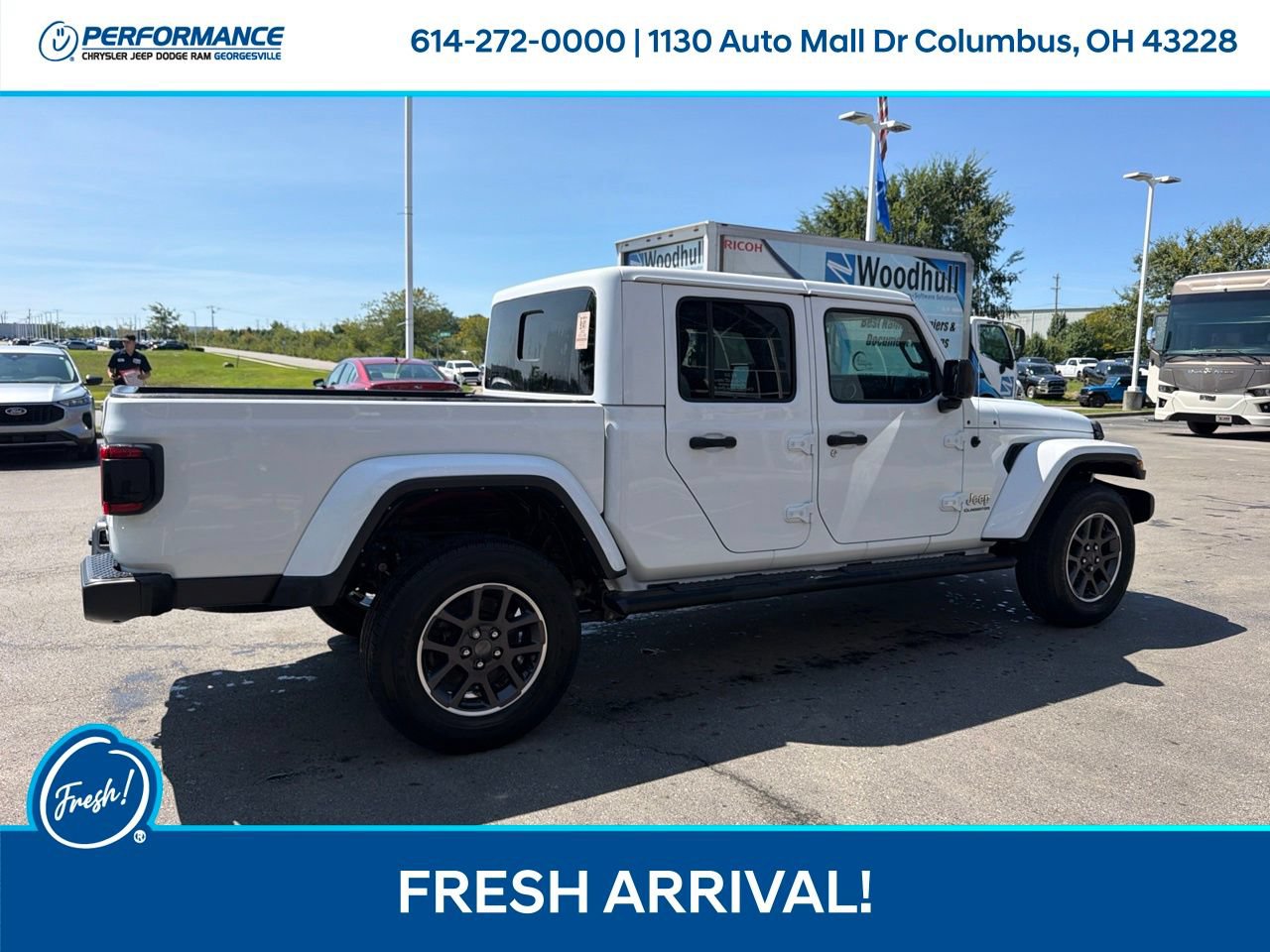 Used 2022 Jeep Gladiator Overland w/ LED Lighting Group AWD/4WD image 9