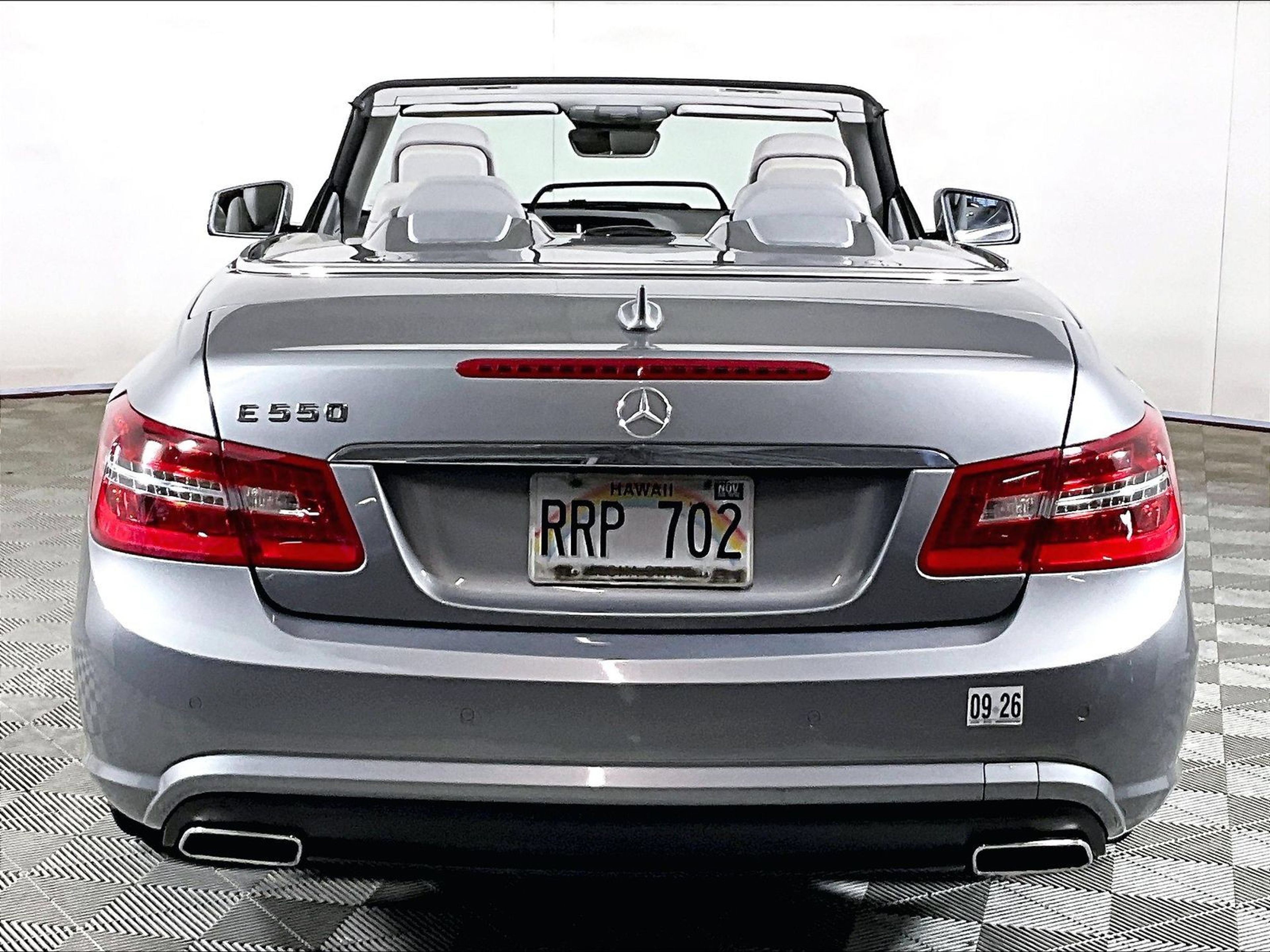 Used 2012 Mercedes-Benz E 550 Cabriolet image 10