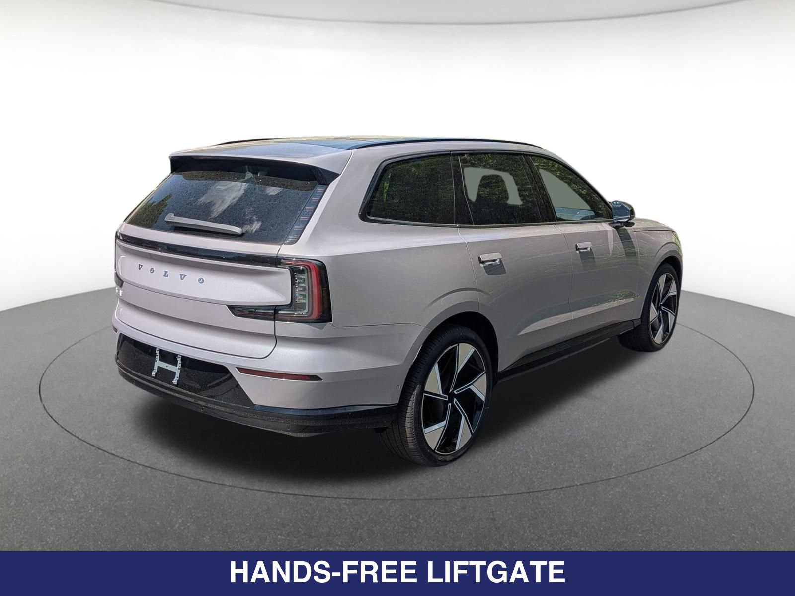 New 2026 Volvo EX90 Ultra AWD/4WD image 9