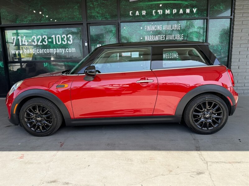 Used 2014 MINI Cooper 2-Door Hardtop FWD image 4