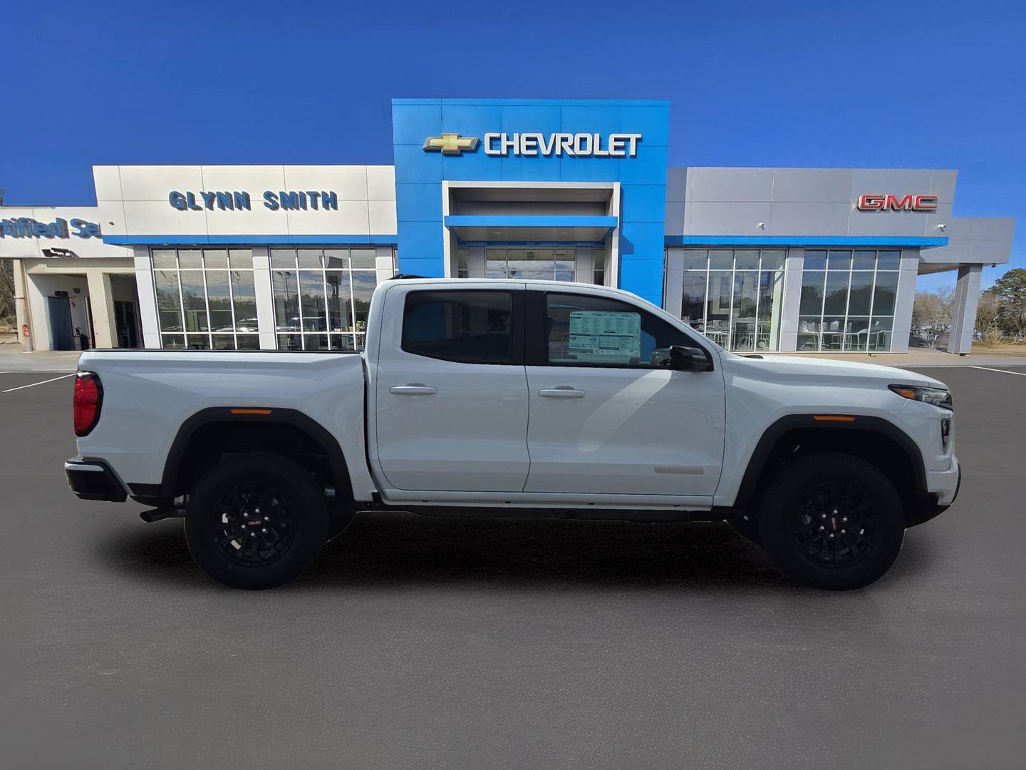 New 2026 GMC Canyon Elevation w/ Convenience Package RWD image 4