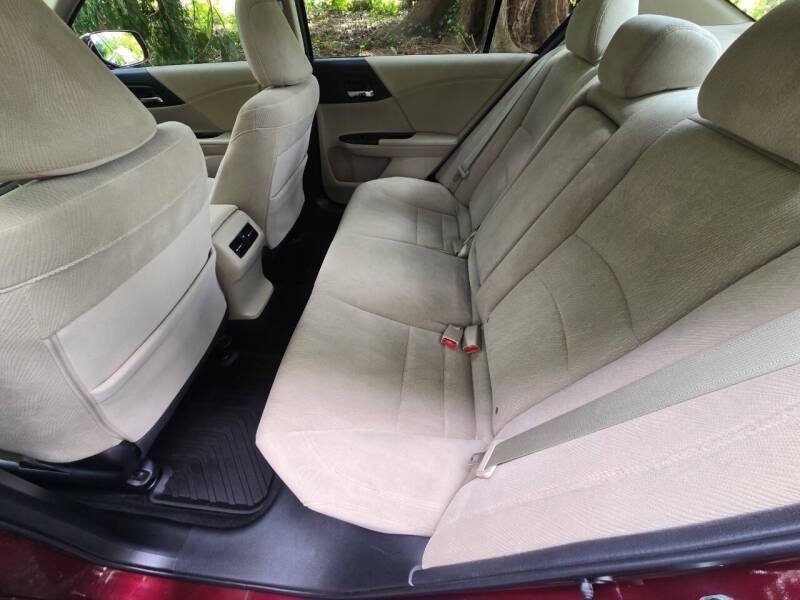 Used 2015 Honda Accord EX image 15