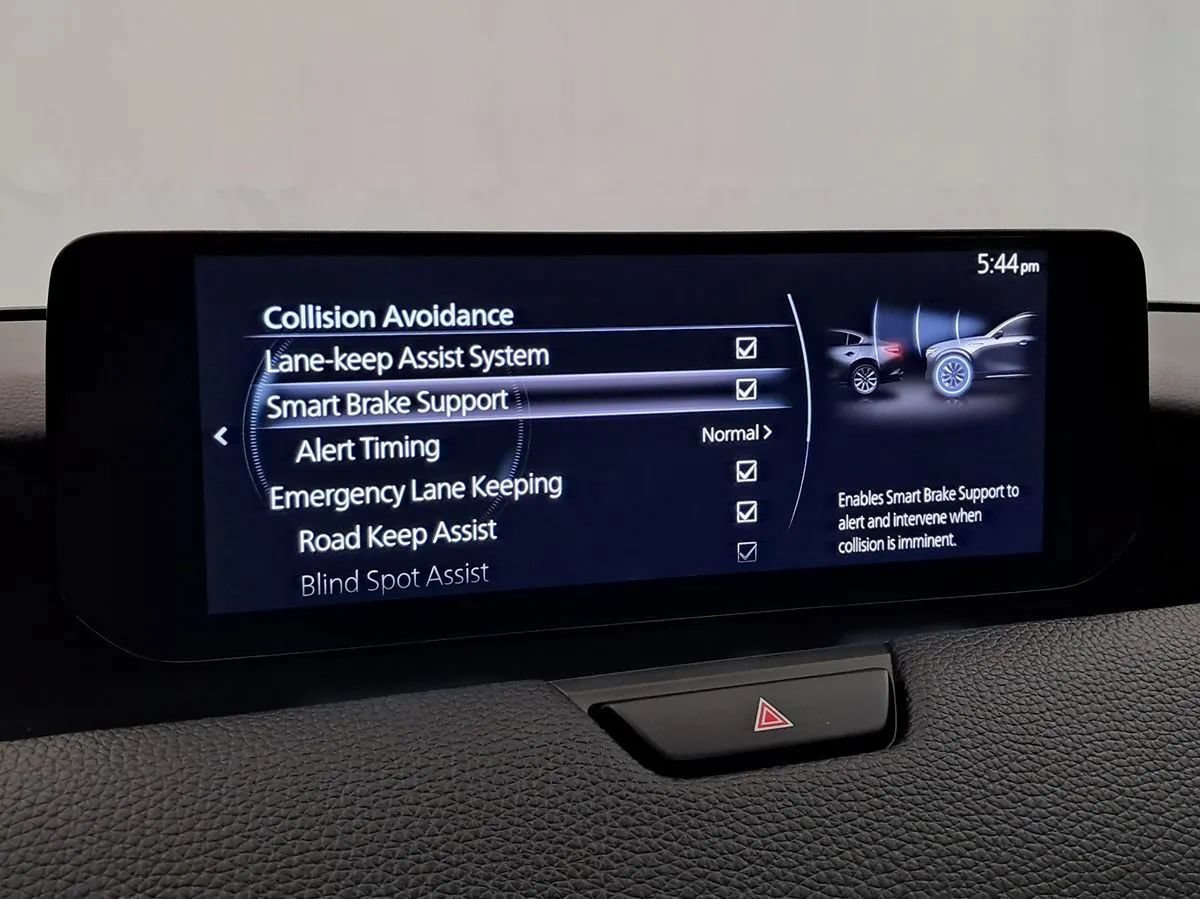 Used 2024 MAZDA CX-90 Plug-In Hybrid w/ Premium Pkg AWD/4WD image 34