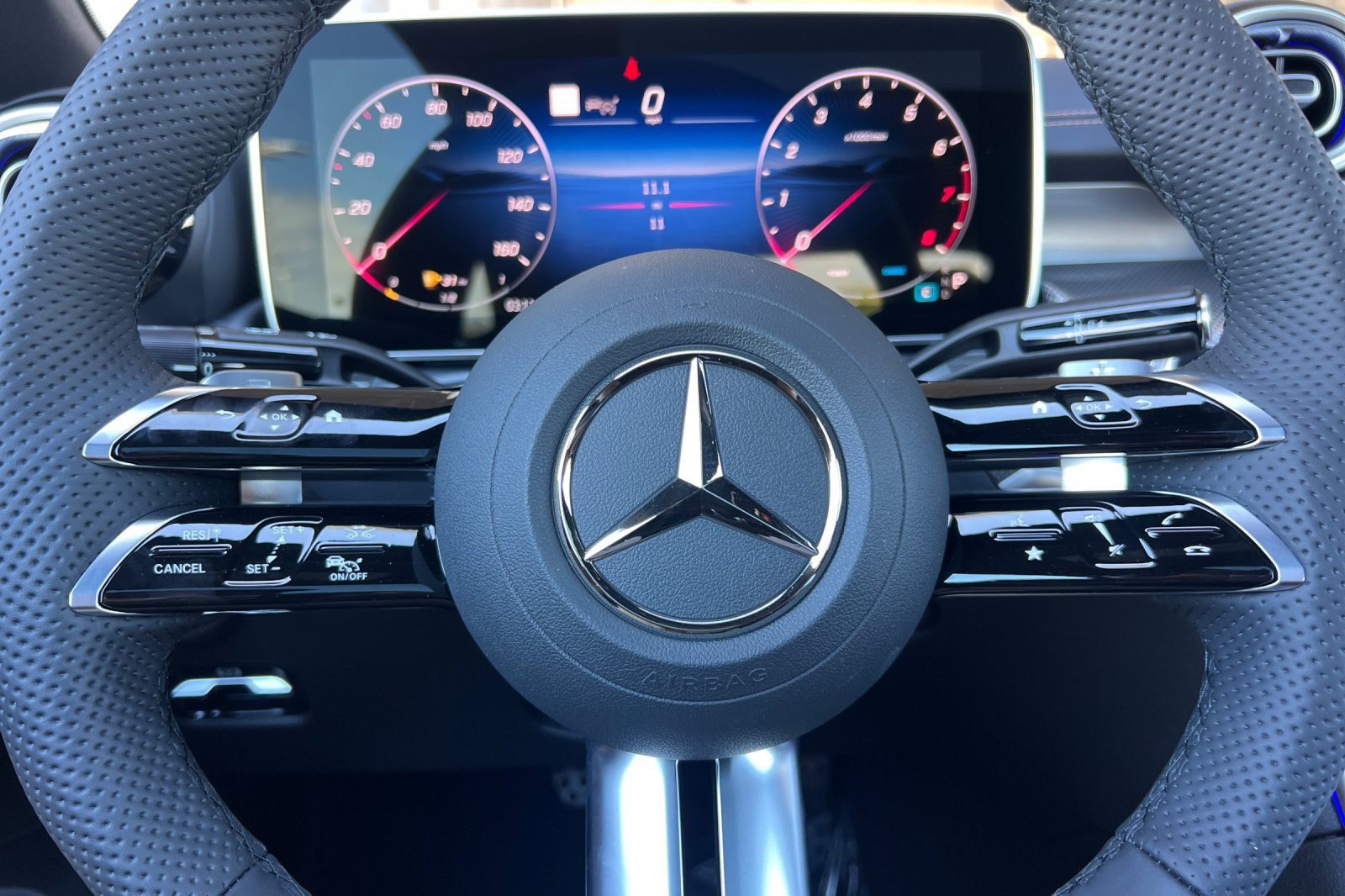 New 2026 Mercedes-Benz CLE 300 4MATIC Coupe image 10
