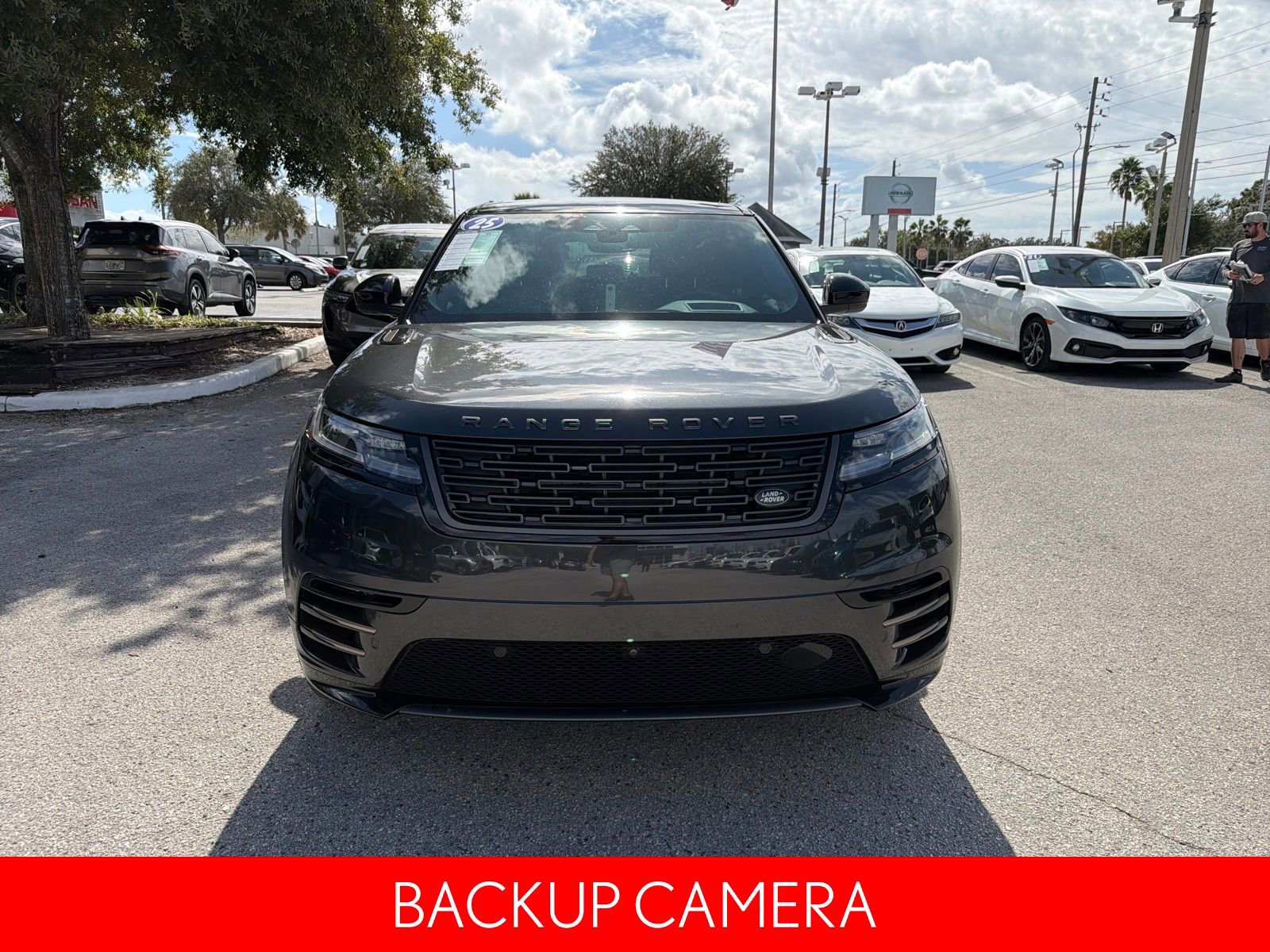 Used 2025 Land Rover Range Rover Velar Dynamic SE image 12