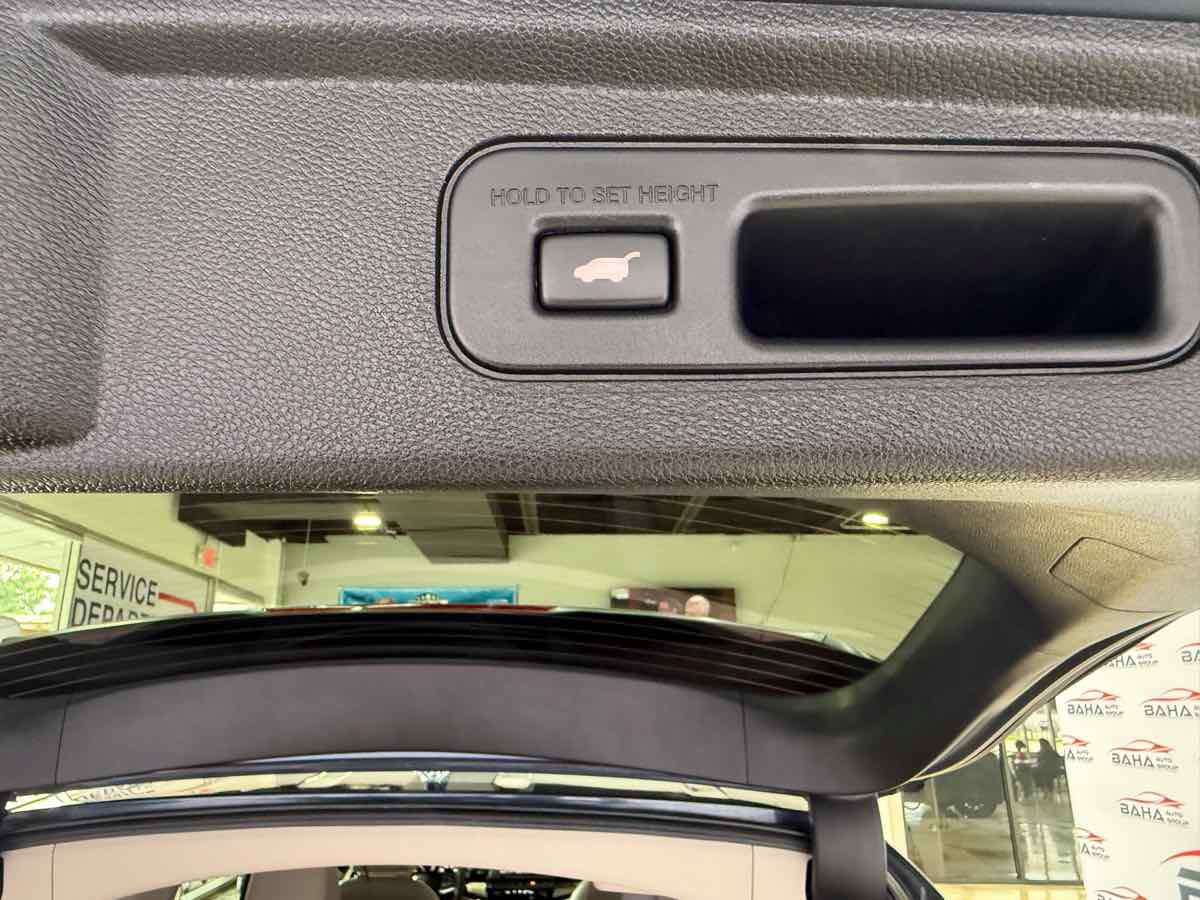 Used 2025 Honda Odyssey EX-L image 45