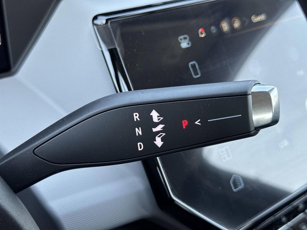 New 2027 Chevrolet Bolt LT w/ Comfort Package image 15