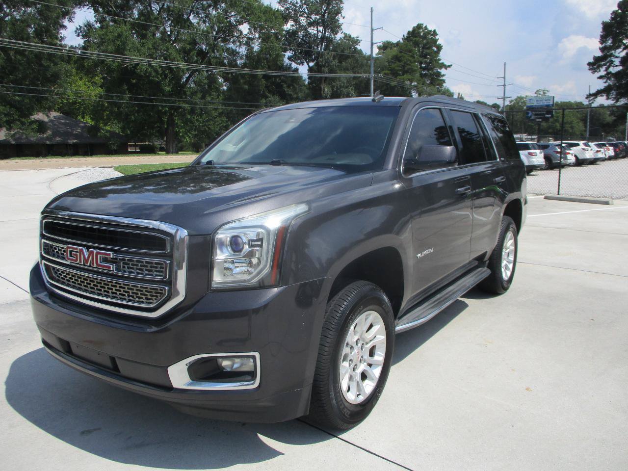 Used 2015 GMC Yukon SLT w/ HD Trailering Package RWD image 30