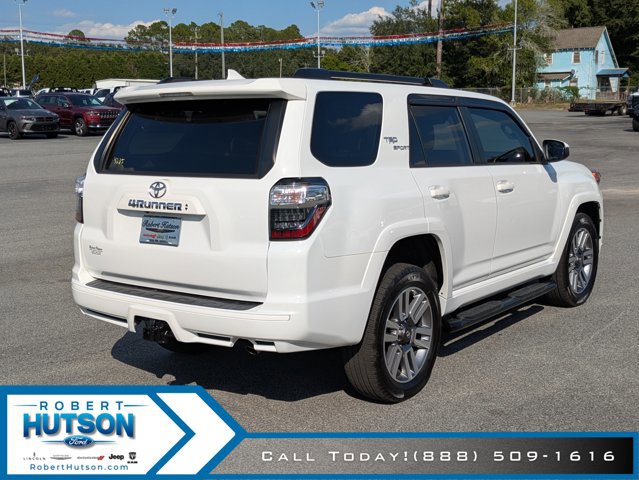 Used 2022 Toyota 4Runner TRD Sport AWD/4WD image 7