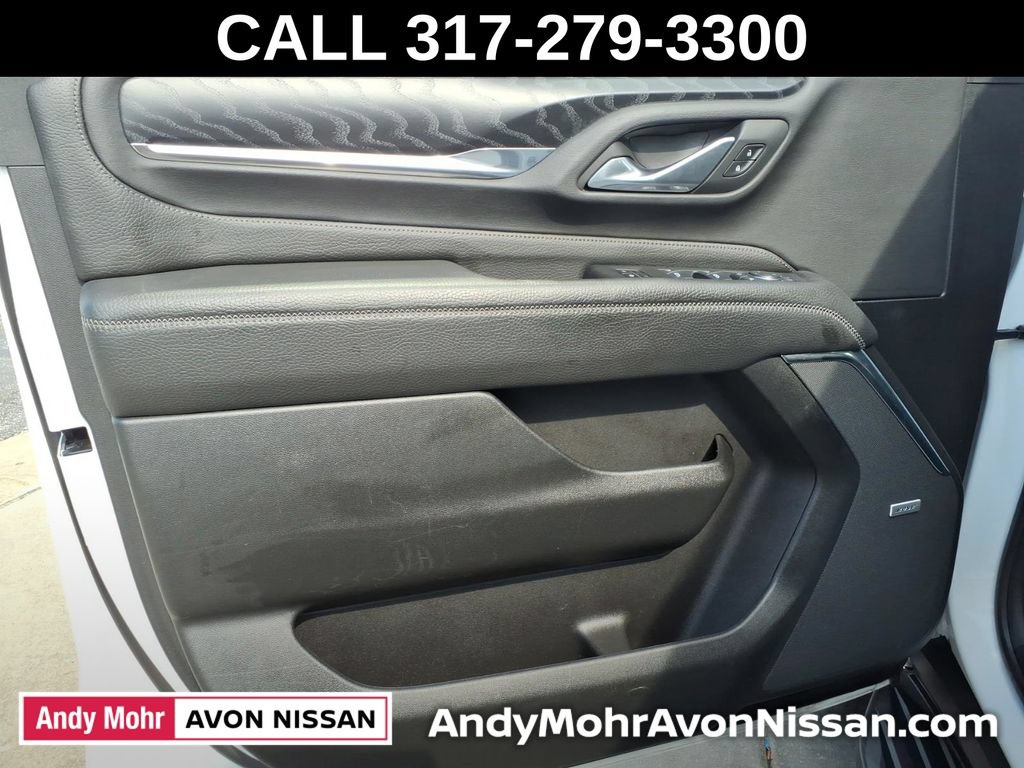 Used 2024 GMC Yukon XL Denali AWD/4WD image 14