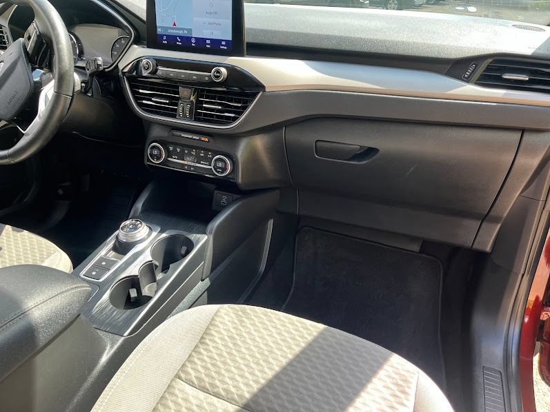 Used 2021 Ford Escape SE w/ Convenience Package FWD image 37