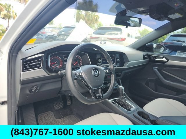Used 2020 Volkswagen Jetta R-Line FWD image 6