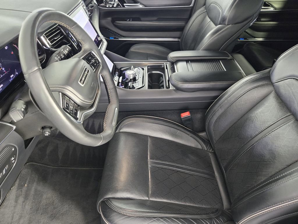 Used 2024 Jeep Grand Wagoneer Series II w/ Quick Order Packagew 28T AWD/4WD image 13