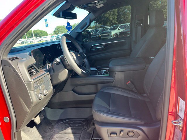 Used 2026 Chevrolet Tahoe LT w/ Comfort Package RWD image 17
