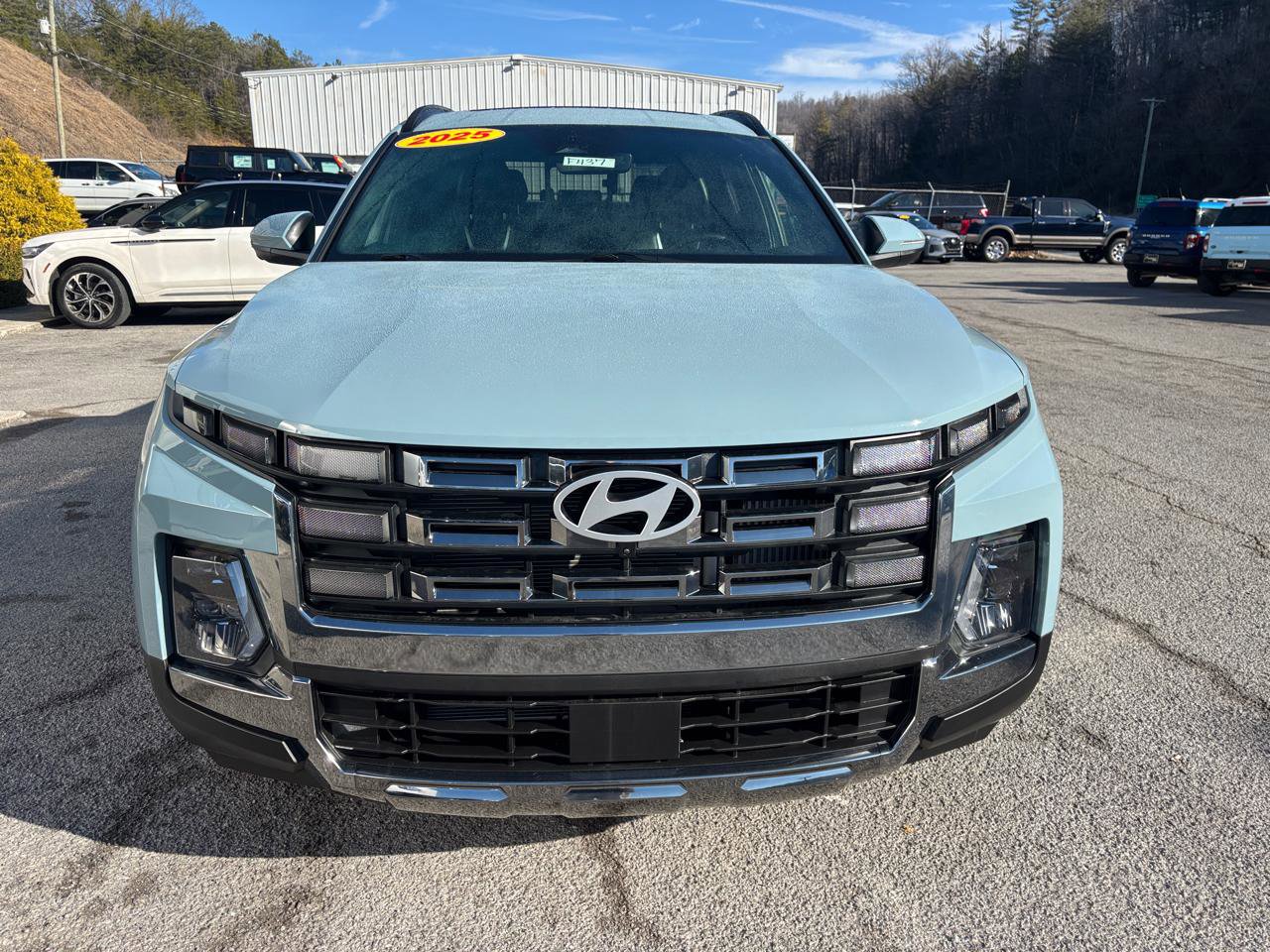 Used 2025 Hyundai Santa Cruz Limited image 8