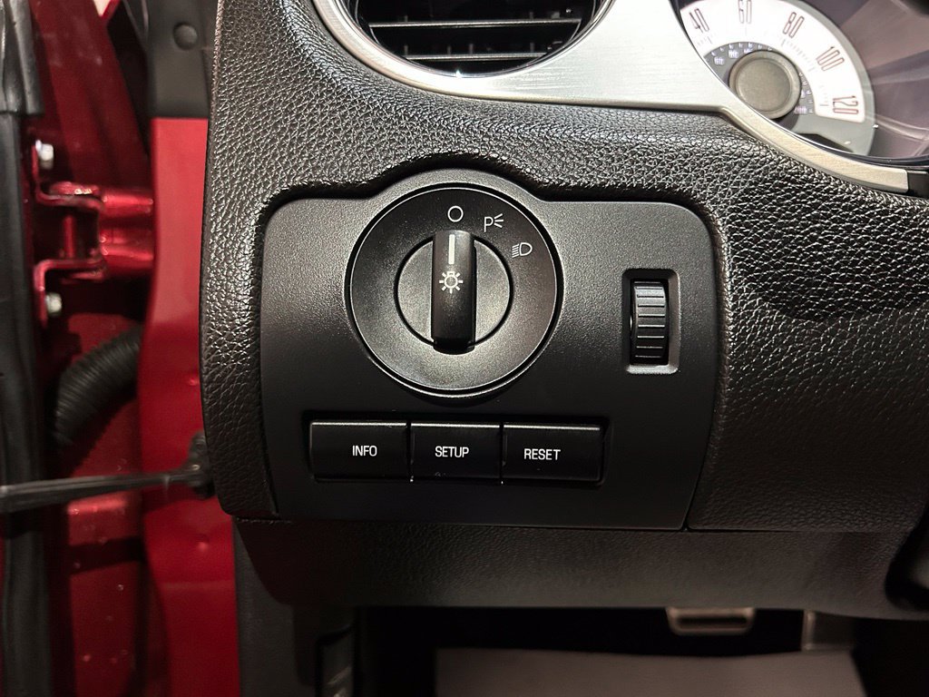 Used 2010 Ford Mustang Convertible RWD image 16