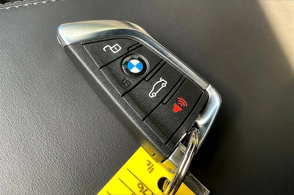 Used 2026 BMW M4 xDrive Competition w/ Executive Package image 28