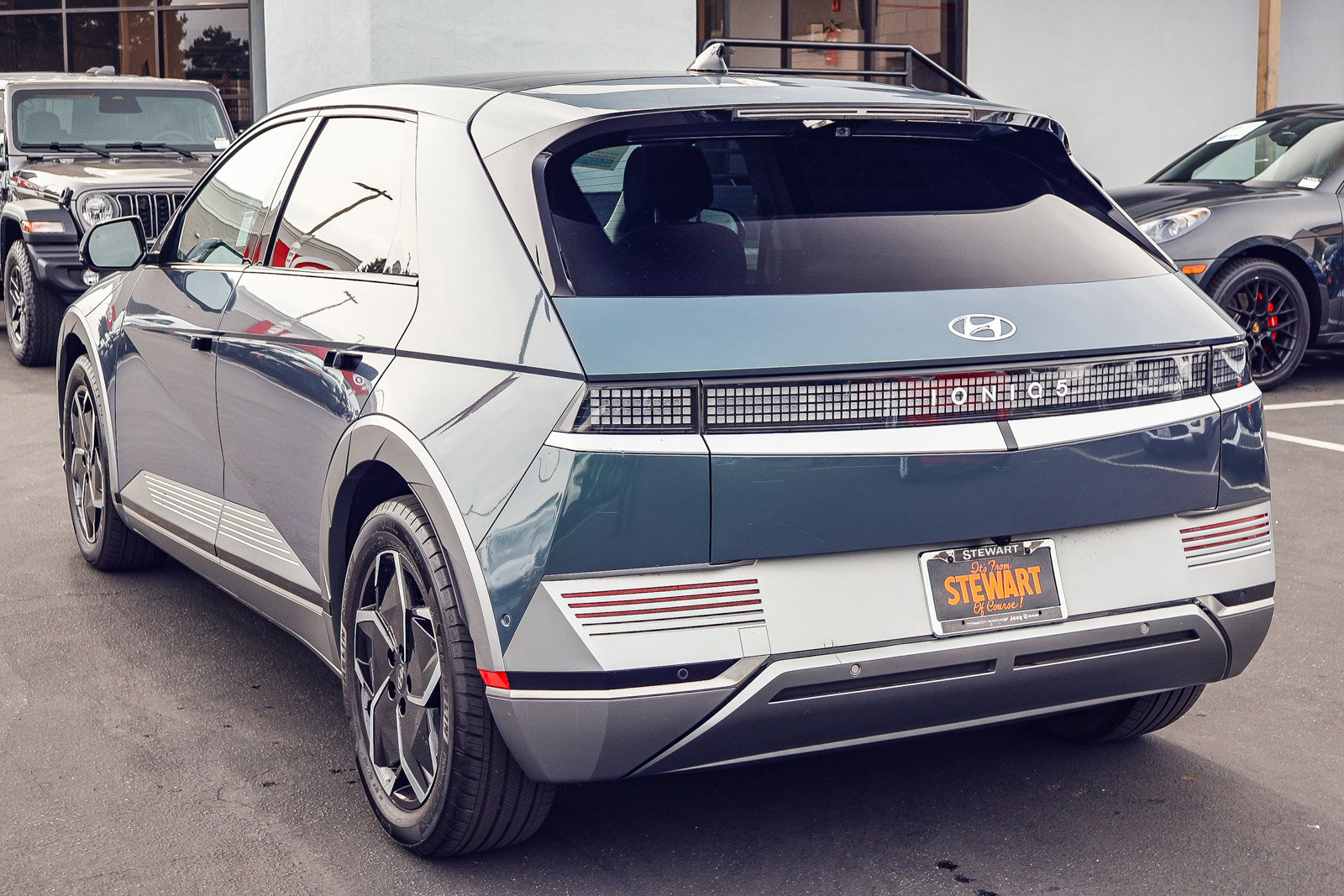 Used 2024 Hyundai Ioniq 5 Limited image 25