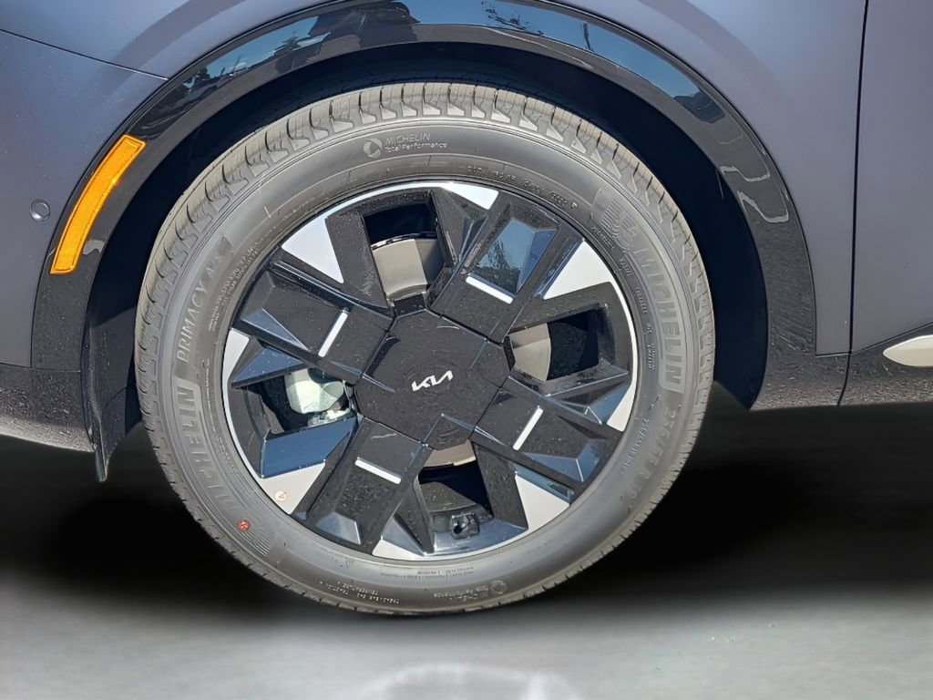 New 2026 Kia Sportage SX FWD image 11
