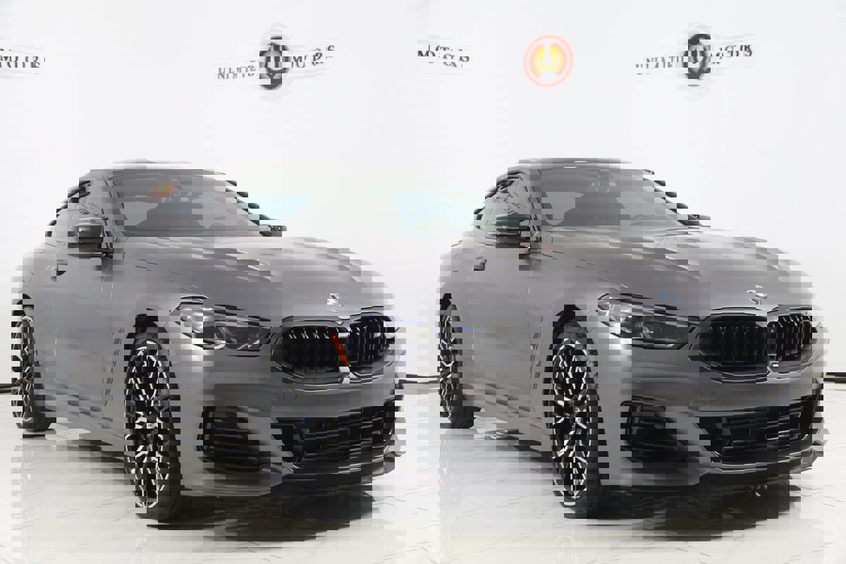 Used 2025 BMW M850i xDrive Coupe w/ M Sport Professional Package image 29