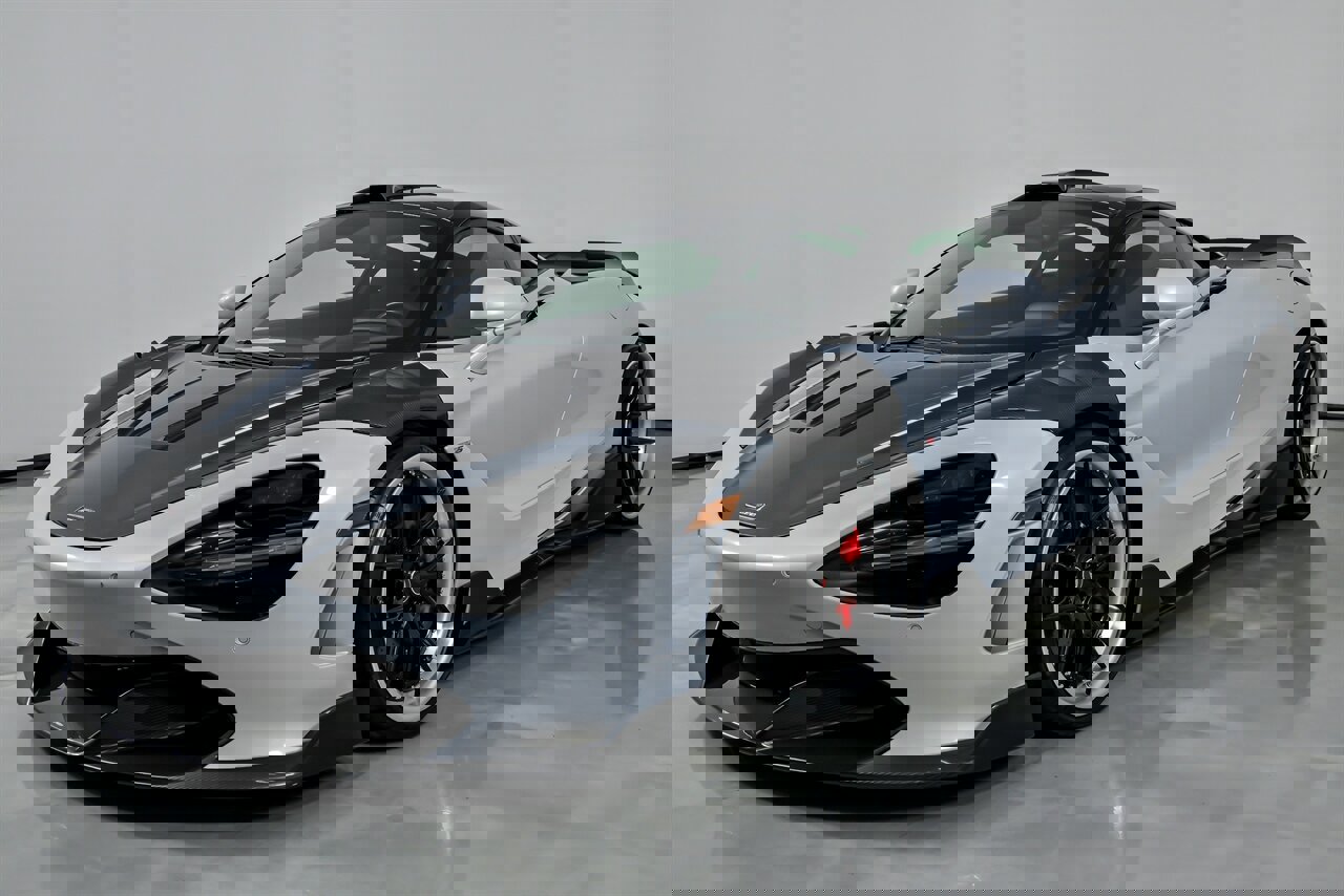 Used 2018 McLaren 720S image 7