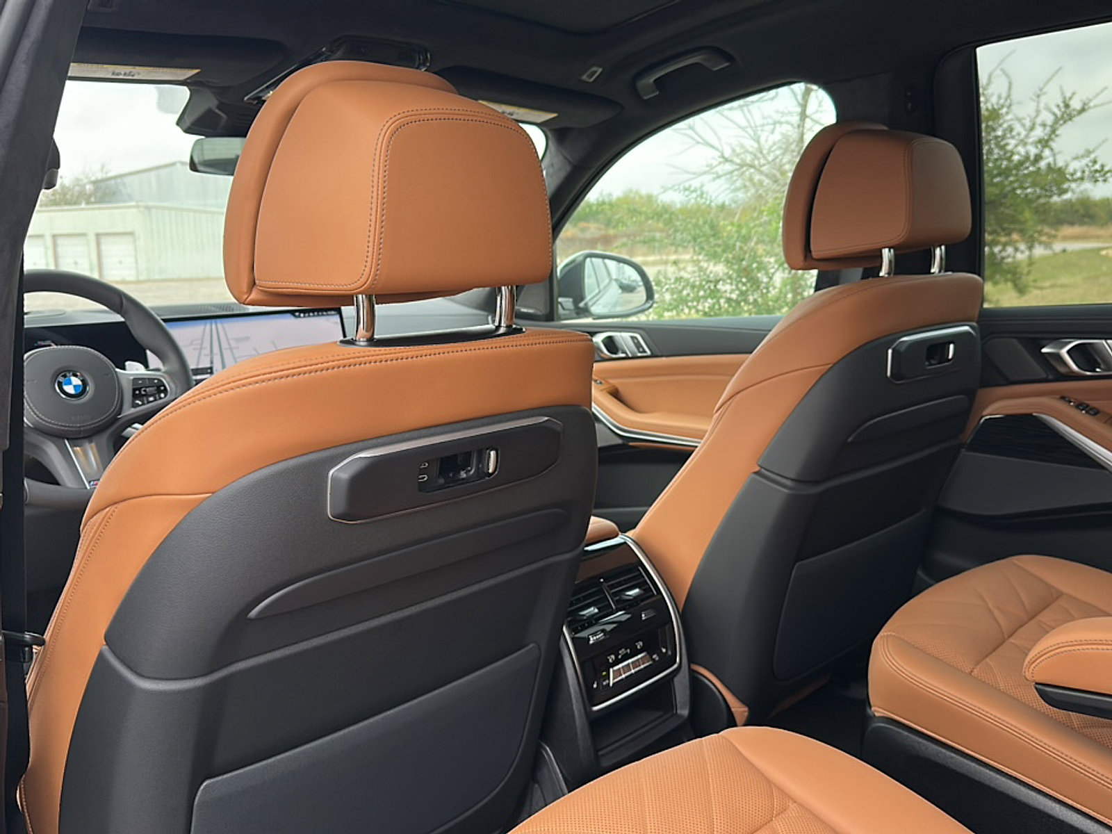 New 2026 BMW X7 xDrive40i w/ M Sport Package image 14