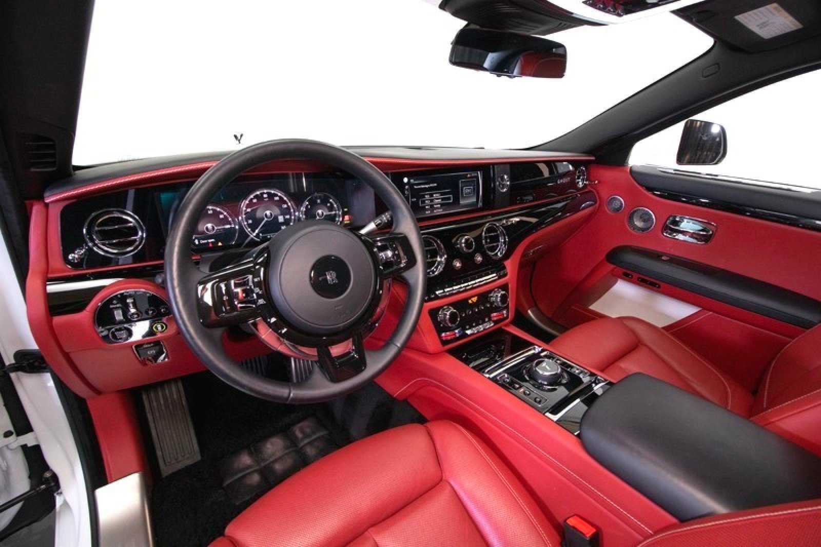 Used 2021 Rolls-Royce Ghost image 6