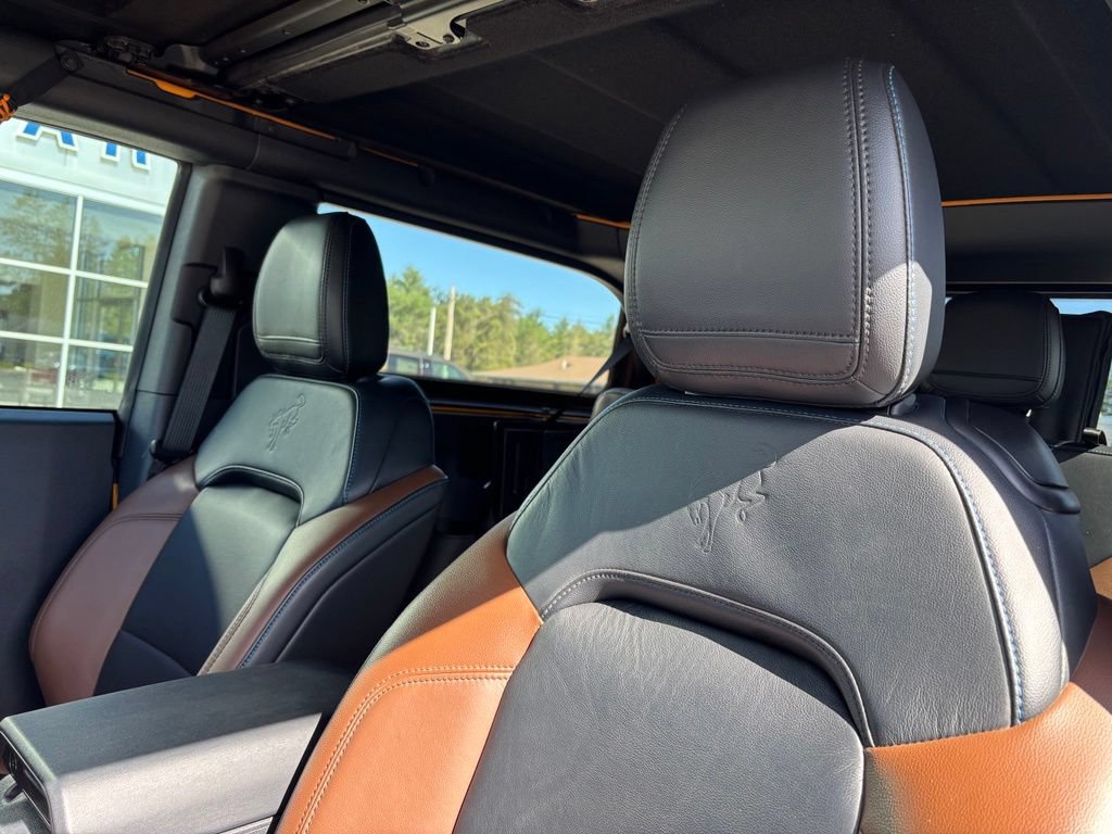 Used 2022 Ford Bronco Outer Banks AWD/4WD image 17