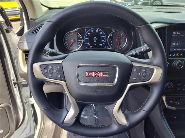 Used 2022 GMC Terrain Denali w/ Denali Premium Package AWD/4WD image 18