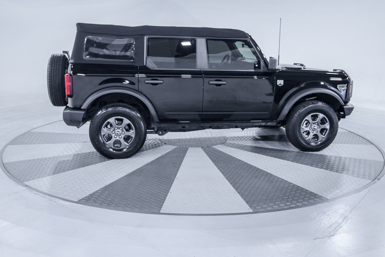 Used 2023 Ford Bronco Big Bend image 10