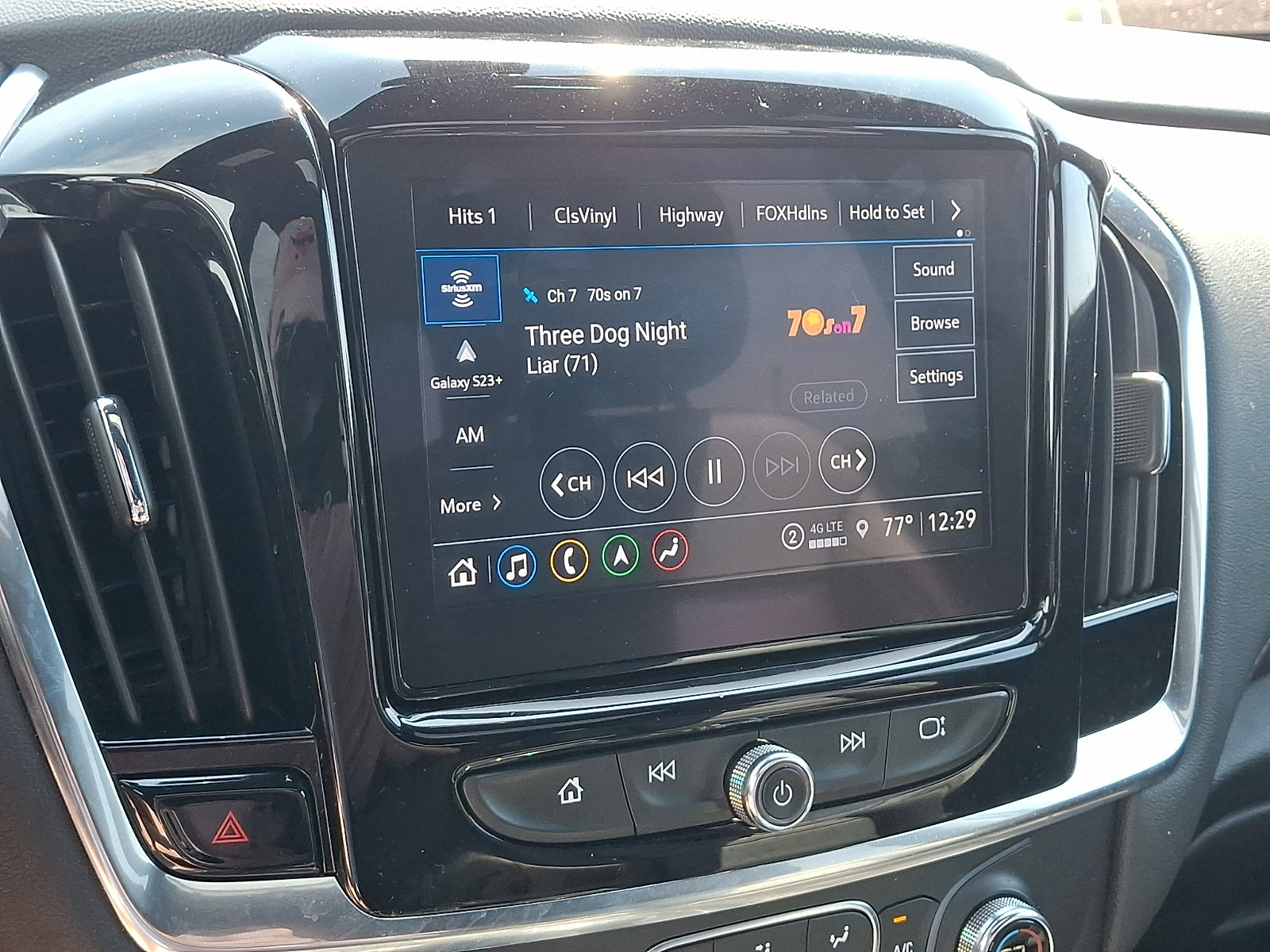 Used 2023 Chevrolet Traverse RS w/ LPO, Floor Liner Package image 19