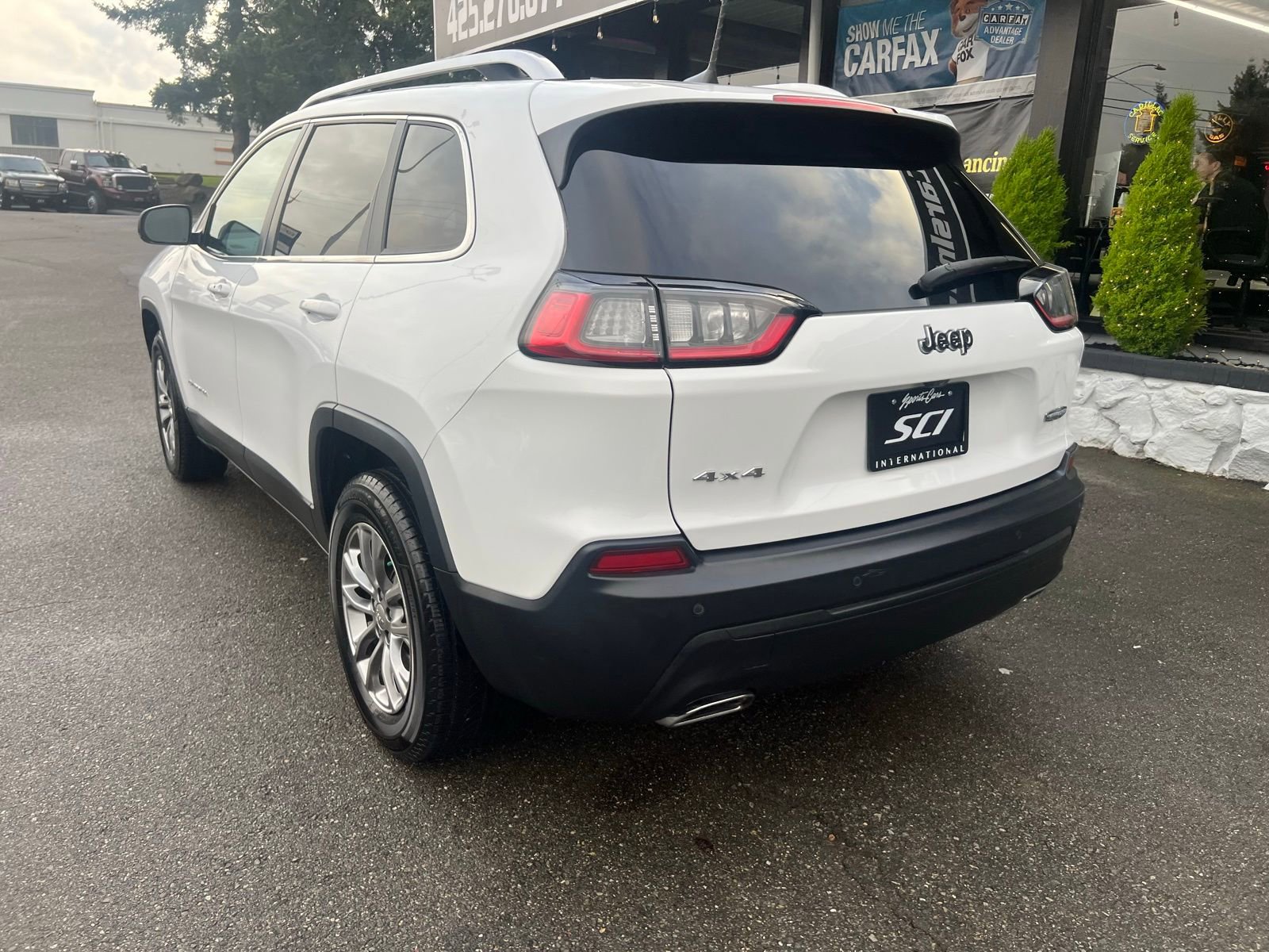 Used 2019 Jeep Cherokee Latitude Plus image 7