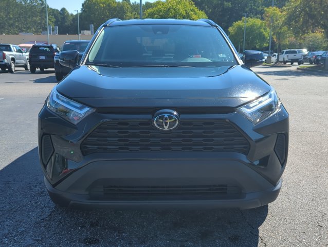 Used 2025 Toyota RAV4 XLE FWD video 2